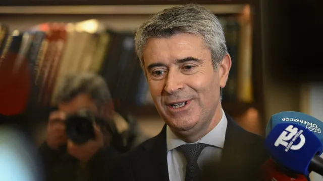 
                    José Luís Carneiro reconhece 