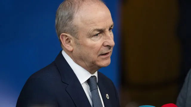 Ucrânia e Rússia: PM irlandês confia em Costa para mediar negociações