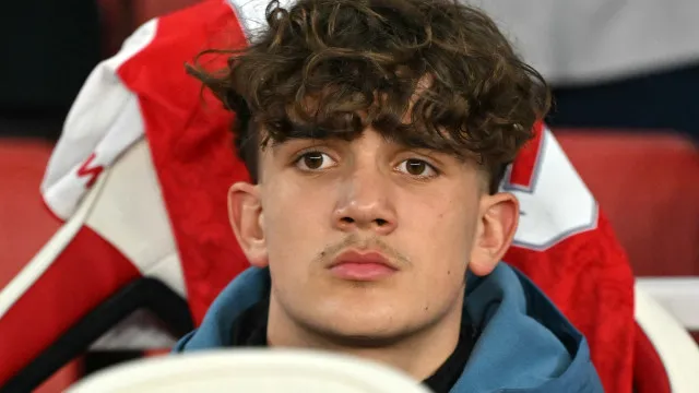 Dowman fez história ao marcar na Premier League. E quem são os outros?