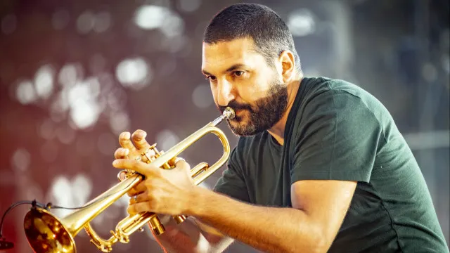 
                    Trompetista franco-libanês Ibrahim Maalouf atua em Lisboa no próximo ano
                