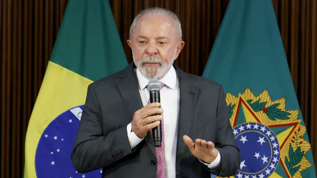 Lula promete proteger riqueza mineral do Brasil