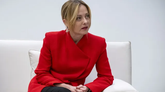 
                    Meloni bate recorde de longevidade em Itália, mas reeleição está tremida
                