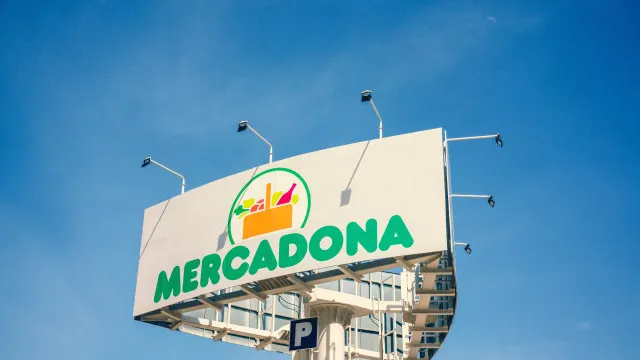 
                    Concorrência notificada da compra da Logifruit pela Mercadona
                