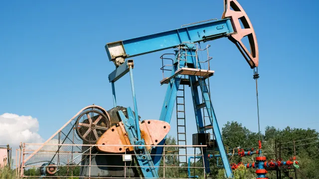 
                    Brent para entrega em agosto desce 0,31% e fica abaixo dos 73 dólares
                