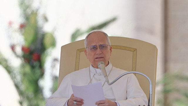 Irão: Trump diz que Papa não compreende o que está a acontecer