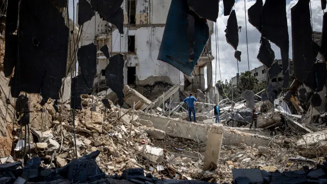 
                    Hezbollah reivindica múltiplos ataques no norte de Israel
                