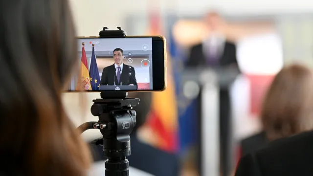 
                    Líderes socialistas de todo o mundo reúnem-se em Barcelona
                