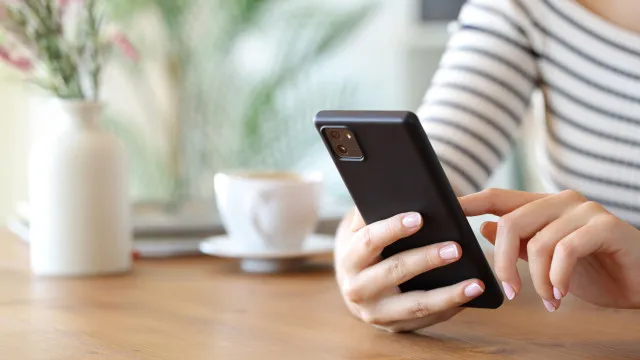 Aprovada proposta que força operadoras a bloquear mensagens fraudulentas