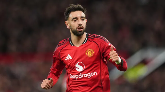
                    Bruno Fernandes acaba com dúvidas sobre o futuro no Manchester United
                