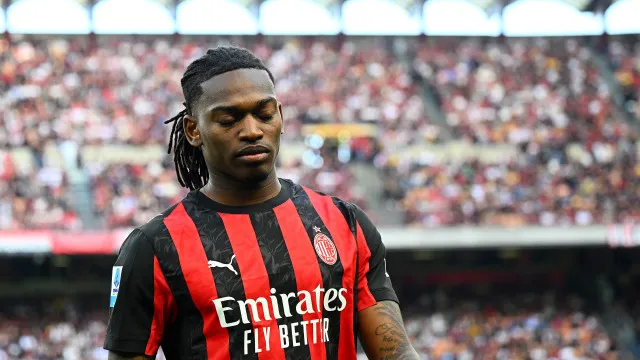 Rafael Leão vira incógnita e AC Milan já tem outro português na manga