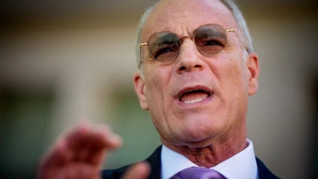 
                    Embaixador de Israel quer a França afastada das negociações com o Líbano
                