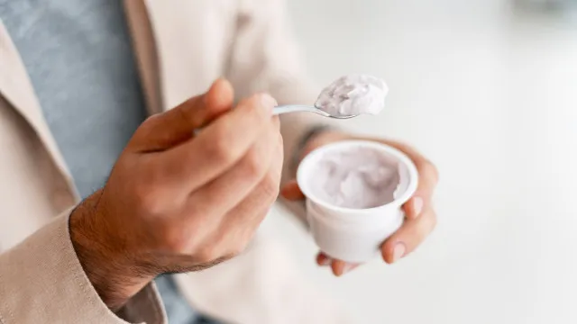 
                    É assim que fica a sua pressão arterial depois de comer iogurte
                