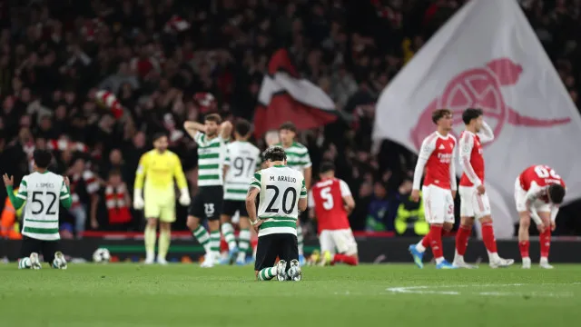 
                    Equipas portuguesas 'tombam' pela décima vez seguida nos quartos de final
                