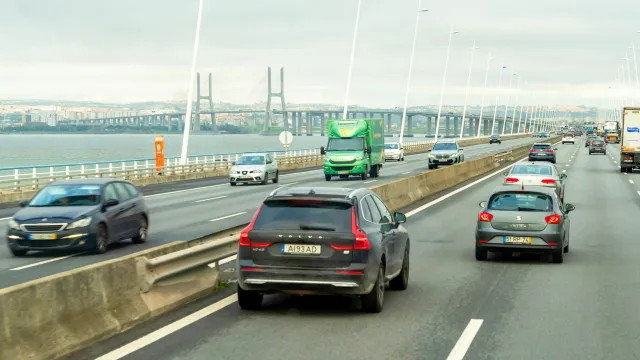 
                    Vem aí novo Código da Estrada. O primeiro surgiu há quase 100 anos
                