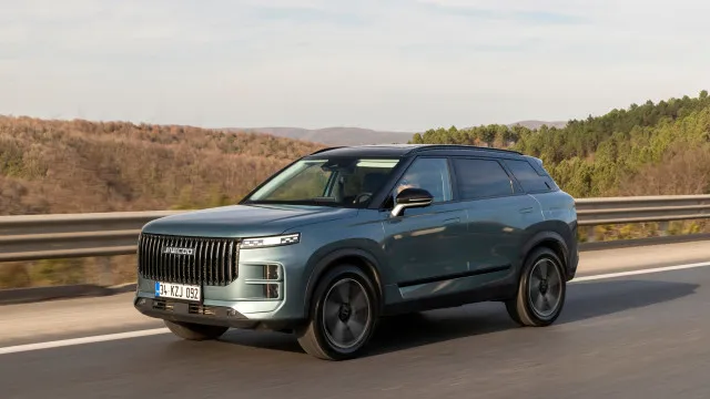 
                    Em menos de três anos, Omoda&Jaecoo prestes a atingir o milhão de vendas
                