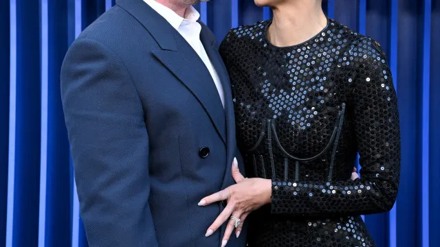 
                    Macaulay Culkin e Brenda Song levam o amor à passadeira vermelha
                