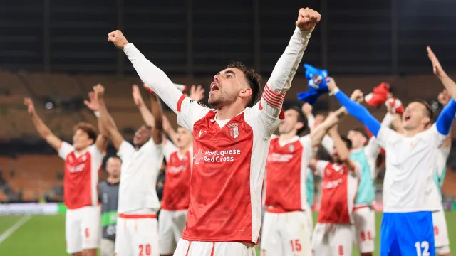 
                    Sporting de Braga é quarta equipa lusa a 'bisar' meias-finais europeias
                