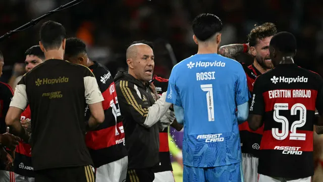 
                    Leonardo Jardim arrasa e Abel Ferreira suspira de alívio na Libertadores
                
