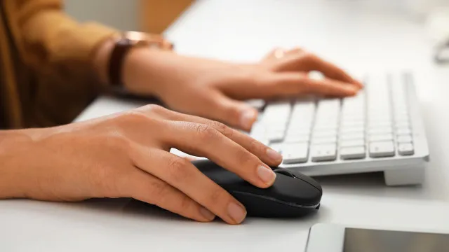 Explicador da semana. O que deve fazer no site da Seg. Social este mês