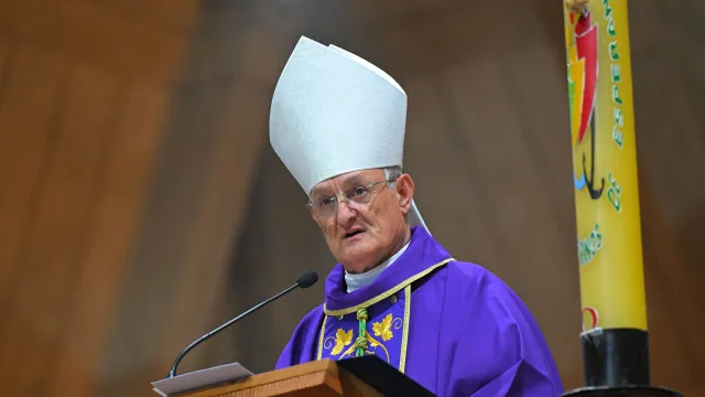 
                    Núncio apostólico sobre ataques de Trump ao Papa: 