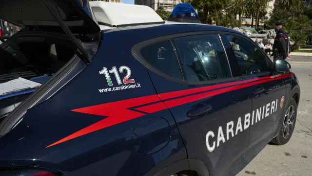 
                    Menino de sete anos morre após ser puxado por ralo de piscina em Itália
                