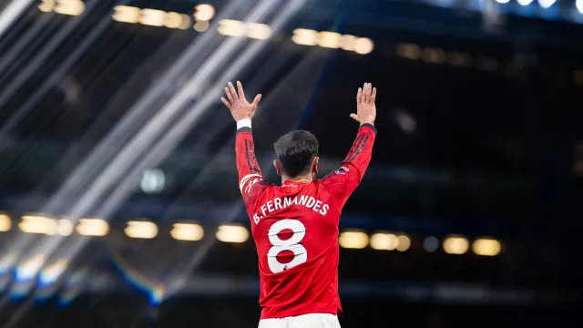 
                    Faltam duas. Bruno Fernandes à beira de fazer história na Premier League
                