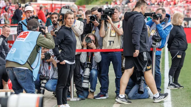 
                    Só faltou a vitória. Histórica Marie-Louise Eta atraiu todos os olhares
                