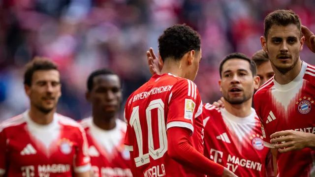 Bayern Munique sagra-se campeão com cambalhota 'à la Guerreiro'