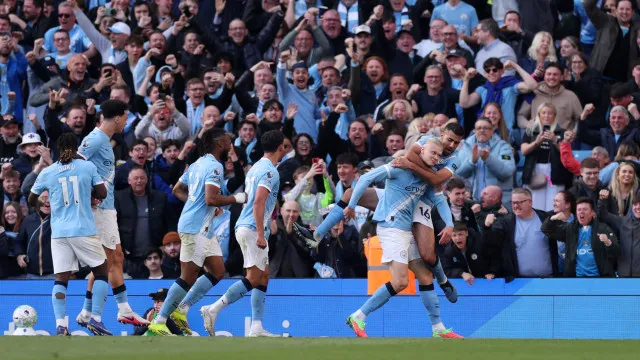 Cheira a reviravolta. Manchester City bate Arsenal e vê título mais perto