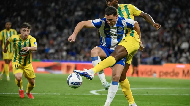 EM DIRETO: Ronda de sonho para o FC Porto acaba com Moreirense-Estoril