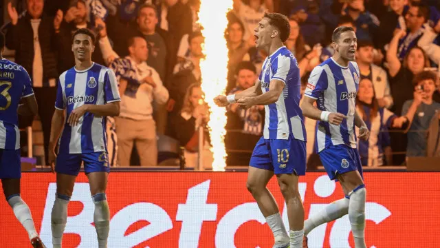 Título à vista. FC Porto aproveita 'prenda' do leão para vencer no Dragão