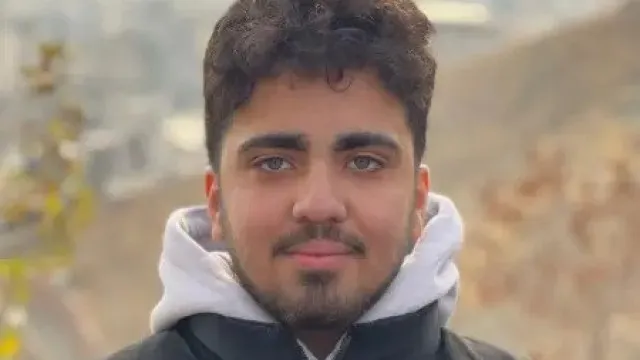 
                    Trump enviou carta a tio de adolescente morto a tiro no Irão em janeiro
                