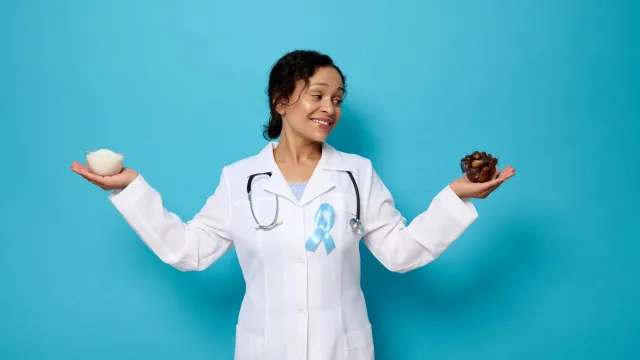 
                    Nutricionistas revelam 3 snacks que comem quando querem um doce
                