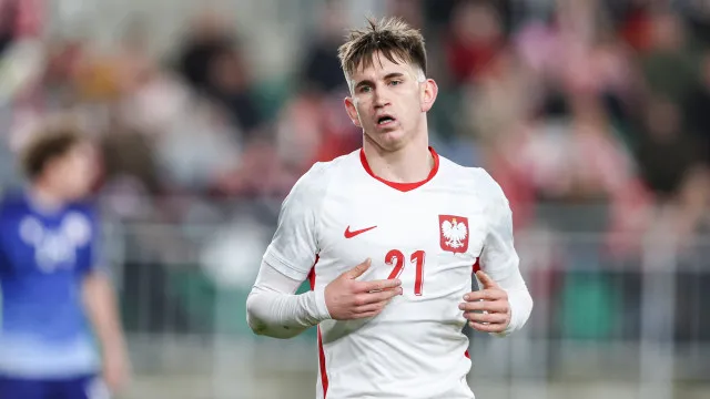 Benfica acelera processo de contratação de promessa da Polónia