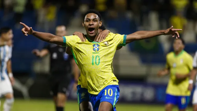 Abel Ferreira arrisca-se a perder nova pérola do Palmeiras para a Europa