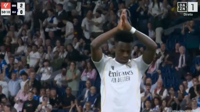 Vinícius marca golaço pelo Real Madrid, mas é o festejo que dá que falar