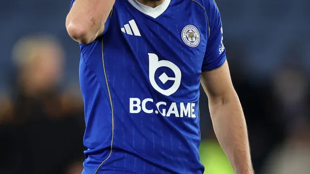 Do céu ao inferno. Leicester passa de campeão à 3.ª divisão… em dez anos