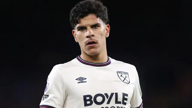 
                    Sucessor de Vitinha? PSG já está em contactos com Mateus Fernandes
                