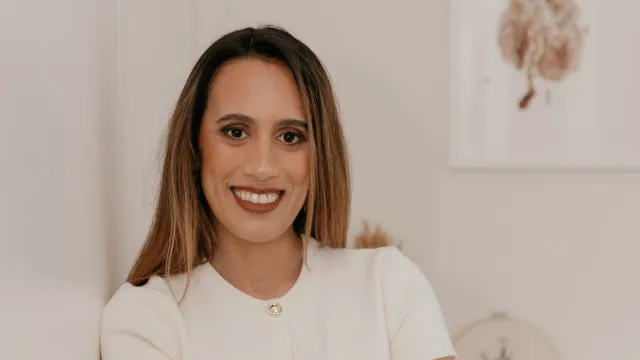 
                    Das faltas ao horário: Cinco direitos das mães no regresso ao trabalho
                