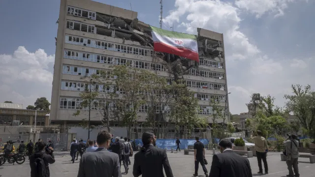 
                    EUA terão informado Israel que Irão tem até 5 dias para negociar
                