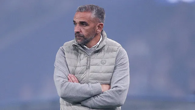 
                    Rui Borges e as queixas de Farioli: 