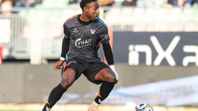 
                    O rumor da semana:  Doumbia, um reforço ao alcance de Sporting e Benfica?
                