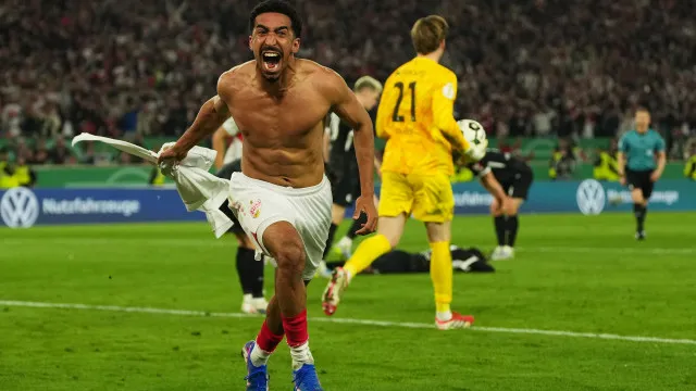 
                    Tiago Tomás foi o herói que levou o Estugarda à final da Taça da Alemanha
                