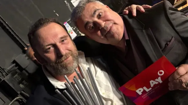 
                    Toy insulta Donald Trump em direto na RTP e discurso torna-se viral
                