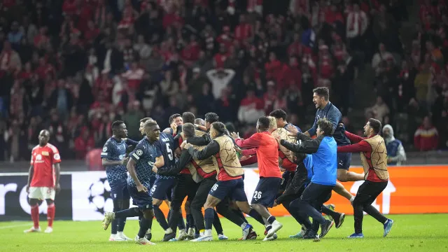 
                    A um passo do sonho. A última vez que o Sp. Braga venceu na Alemanha
                