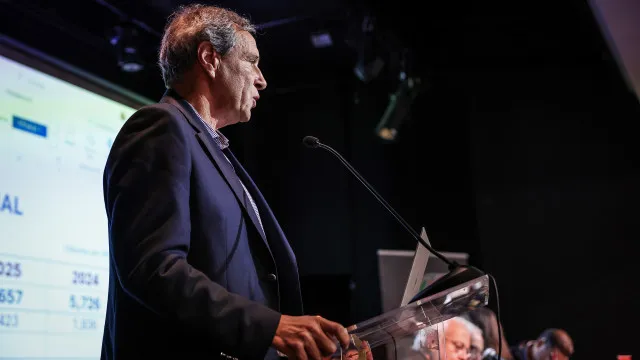 
                    João Carvalho eleito presidente da Federação Portuguesa de Basquetebol
                