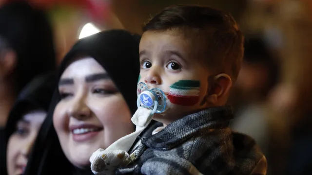 
                    AO MINUTO: Teerão terá feito nova proposta; 