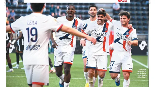 
                    Lá fora: Bronca com árbitros em Itália e 