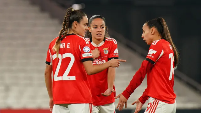 
                    Ex-Benfica Beatriz Cameirão reforça equipa de futebol do Sporting
                