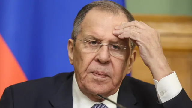 
                    Rússia recusa clarificar 